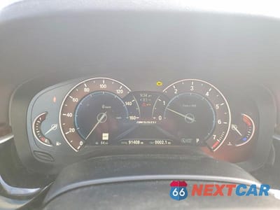 Zdjęcie 9 z 12 samochodu: 2018 BMW 5 SERIES VIN:WBAJB9C5XJB287277 - miniatura