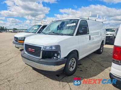 2017 GMC SAVANA G2500 1GTW7AFF4H1913907 - główne zdjęcie licytacji z USA - miniatura