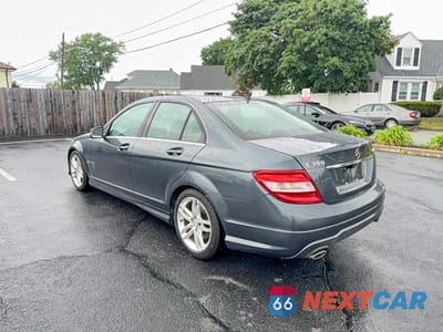 Trzecie zdjęcie samochodu z tyłu: 2013 MERCEDES-BENZ C 300 4MATIC VIN:WDDGF8AB0DA831516 - miniatura