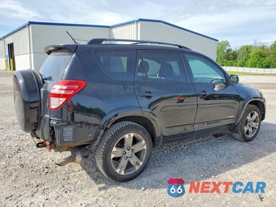 Trzecie zdjęcie samochodu z tyłu: 2010 TOYOTA RAV4 SPORT VIN:2T3RF4DV7AW027177 - miniatura