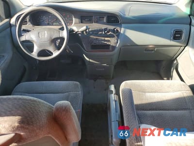 Zdjęcie 8 z 13 samochodu: 2000 HONDA ODYSSEY LX VIN:2HKRL1855YH585659 - miniatura