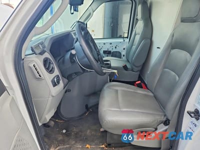 Zdjęcie 7 z 12 samochodu: 2023 FORD ECONOLINE E350 SUPER DUTY CUTAWAY VAN VIN:1FDWE3FK4PDD24976 - miniatura