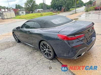 Trzecie zdjęcie samochodu z tyłu: 2019 BMW M850XI VIN:WBAFY4C55KBJ98967 - miniatura