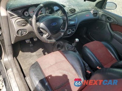 Zdjęcie 8 z 12 samochodu: 2004 FORD FOCUS ZX3 SVT VIN:3FAHP39594R104996 - miniatura