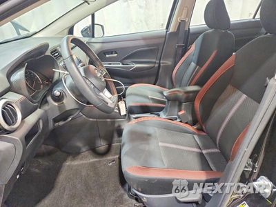 Zdjęcie 7 z 12 samochodu: 2025 NISSAN VERSA SR VIN:3N1CN8FV1SL835212 - miniatura