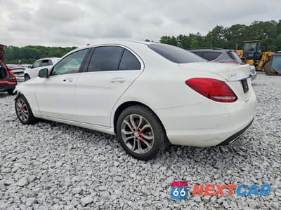 Drugie zdjęcie samochodu z przodu: 2015 MERCEDES-BENZ C 300 4MATIC VIN:55SWF4KB7FU032838 - miniatura