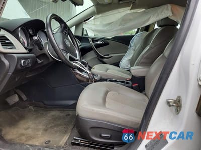Zdjęcie 7 z 13 samochodu: 2015 BUICK VERANO VIN:1G4PP5SK5F4179347 - miniatura
