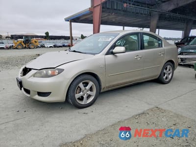 2005 MAZDA 3 I JM1BK12F451268884 - główne zdjęcie licytacji z USA - miniatura