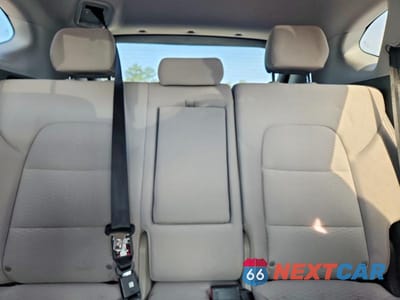 Zdjęcie 10 z 13 samochodu: 2019 HYUNDAI TUCSON SE VIN:KM8J23A41KU029242 - miniatura