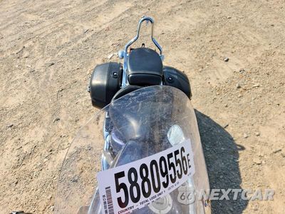 Piąte zdjęcie samochodu w środku: 2015 YAMAHA XVS1300 CT VIN:JYAVP32E2FA006571 - miniatura