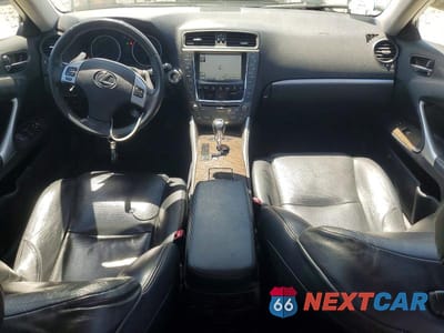 Zdjęcie 8 z 12 samochodu: 2012 LEXUS IS 250 VIN:JTHCF5C28C5056909 - miniatura