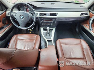 Zdjęcie 8 z 13 samochodu: 2006 BMW 330 XI VIN:WBAVD33526KV63418 - miniatura