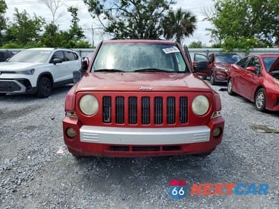 Piąte zdjęcie samochodu w środku: 2008 JEEP PATRIOT LIMITED VIN:1J8FT48W48D520717 - miniatura