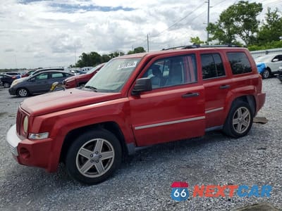 2008 JEEP PATRIOT LIMITED 1J8FT48W48D520717 - główne zdjęcie licytacji z USA - miniatura