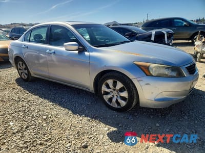 Czwarte zdjęcie samochodu z boku: 2009 HONDA ACCORD EXL VIN:1HGCP26849A108583 - miniatura