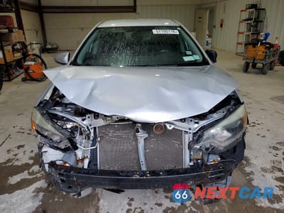 Piąte zdjęcie samochodu w środku: 2016 TOYOTA COROLLA S VIN:2T1BURHE1GC623211 - miniatura
