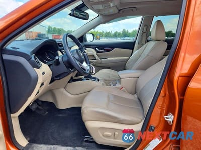 Zdjęcie 7 z 13 samochodu: 2019 NISSAN ROGUE SL VIN:5N1AT2MT7KC816633 - miniatura