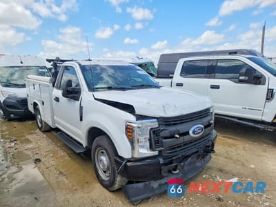 2019 FORD F250 SUPER DUTY 1FDBF2A62KEE68402 - główne zdjęcie licytacji z USA - miniatura