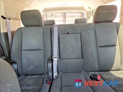 Zdjęcie 10 z 13 samochodu: 2011 CHEVROLET SUBURBAN K1500 LS VIN:1GNSKHE39BR279085 - miniatura