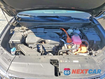 Zdjęcie 12 z 13 samochodu: 2025 HYUNDAI TUCSON LIMITED VIN:KM8JEDD11SU279594 - miniatura