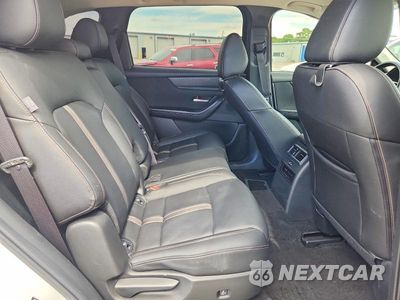 Zdjęcie 10 z 12 samochodu: 2024 MAZDA CX-90 SELECT VIN:JM3KKAHD9R1136979 - miniatura