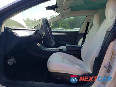 Zdjęcie 7 z 12 samochodu: 2023 TESLA MODEL 3 VIN:5YJ3E1EC7PF486034 - miniatura