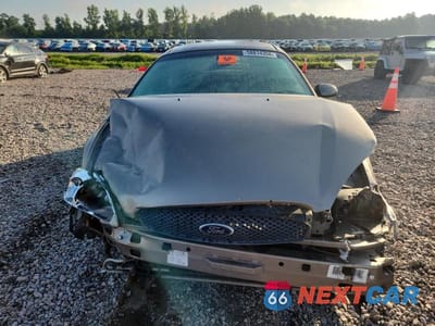 Piąte zdjęcie samochodu w środku: 2004 FORD TAURUS SES VIN:1FAFP55S64A105905 - miniatura