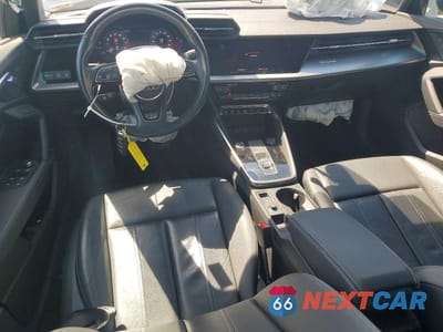 Zdjęcie 8 z 12 samochodu: 2023 AUDI A3 PREMIUM VIN:WAUAUDGY4PA118114 - miniatura