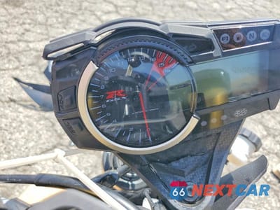 Zdjęcie 7 z 10 samochodu: 2025 SUZUKI GSX-R750 VIN:JS1GR7MA2S7100265 - miniatura