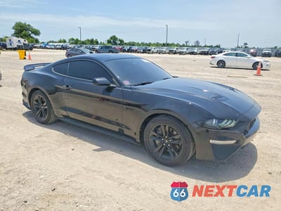 Czwarte zdjęcie samochodu z boku: 2021 FORD MUSTANG GT VIN:1FA6P8CF6M5153842 - miniatura