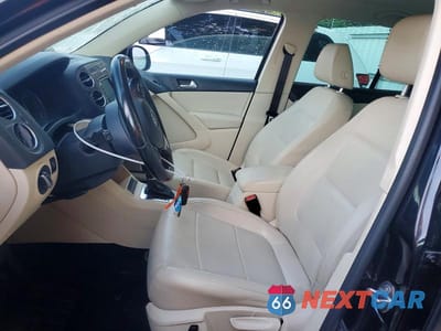 Zdjęcie 7 z 12 samochodu: 2015 VOLKSWAGEN TIGUAN S VIN:WVGAV7AXXFW614663 - miniatura