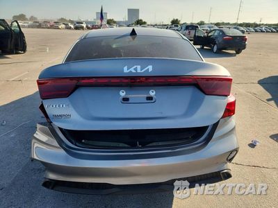 Zdjęcie 6 z 12 samochodu: 2024 KIA FORTE LXS VIN:3KPF24AD2RE703861 - miniatura