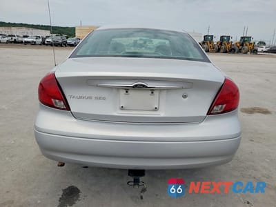 Zdjęcie 6 z 12 samochodu: 2002 FORD TAURUS SES VIN:1FAFP55252G248483 - miniatura