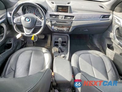 Zdjęcie 8 z 12 samochodu: 2017 BMW X1 XDRIVE28I VIN:WBXHT3C36H5F68386 - miniatura