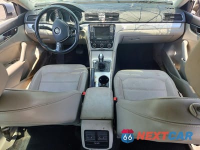 Zdjęcie 8 z 13 samochodu: 2019 VOLKSWAGEN PASSAT WOLFSBURG VIN:1VWLA7A32KC009566 - miniatura