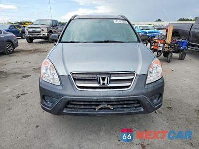 Piąte zdjęcie samochodu w środku: 2005 HONDA CR-V LX VIN:SHSRD78585U338137 - miniatura