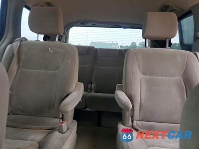 Zdjęcie 10 z 13 samochodu: 2004 TOYOTA SIENNA LE 7 PASSENGER VIN:5TDZA23CX4S018210 - miniatura