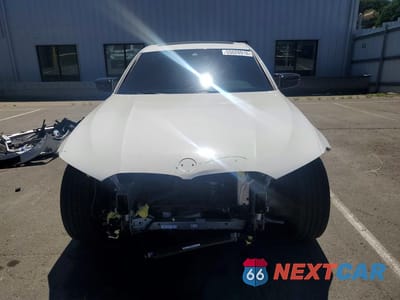 Piąte zdjęcie samochodu w środku: 2020 BMW 330XI VIN:3MW5R7J03L8B34267 - miniatura