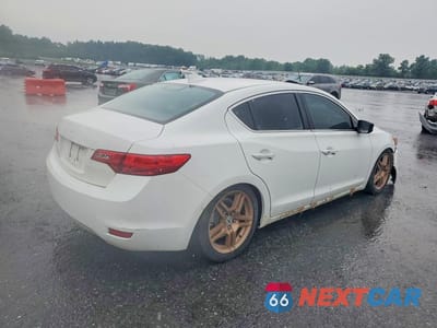 Trzecie zdjęcie samochodu z tyłu: 2015 ACURA ILX 20 PREMIUM VIN:19VDE1F53FE006346 - miniatura