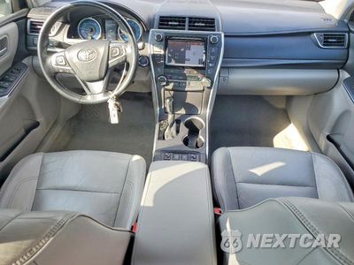 Zdjęcie 8 z 12 samochodu: 2015 TOYOTA CAMRY HYBRID XLE VIN:4T1BD1FK7FU171983 - miniatura