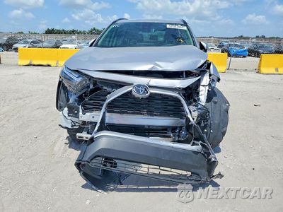Piąte zdjęcie samochodu w środku: 2025 TOYOTA RAV4 HYBRID XLE VIN:JTMRWRFV8SJ066385 - miniatura