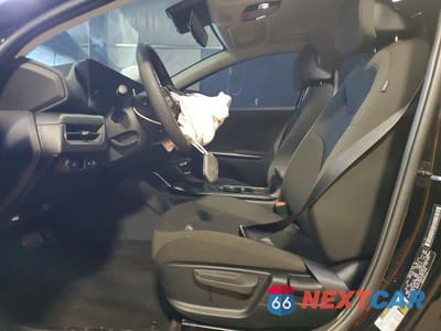 Zdjęcie 7 z 13 samochodu: 2026 KIA K4 LXS VIN:3KPFT4DEXTE317648 - miniatura