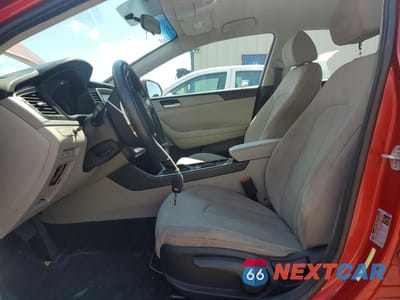 Zdjęcie 7 z 13 samochodu: 2018 HYUNDAI SONATA SE VIN:5NPE24AF4JH692083 - miniatura