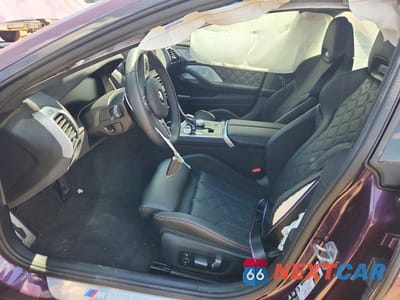 Zdjęcie 7 z 13 samochodu: 2026 BMW M850XI VIN:WBAGV8C03TCW98467 - miniatura