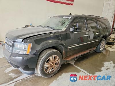 2013 CHEVROLET SUBURBAN K1500 LTZ 1GNSKKE70DR304684 - główne zdjęcie licytacji z USA - miniatura