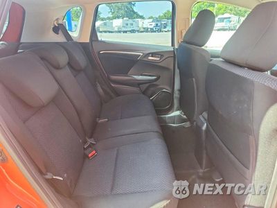 Zdjęcie 11 z 13 samochodu: 2019 HONDA FIT LX VIN:3HGGK5H47KM703285 - miniatura