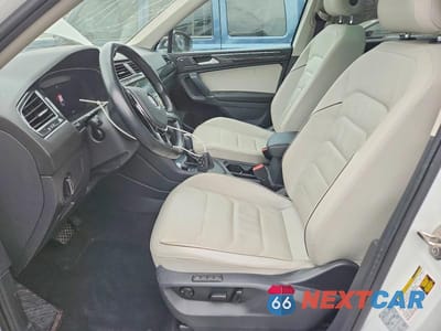 Zdjęcie 7 z 13 samochodu: 2018 VOLKSWAGEN TIGUAN SEL PREMIUM VIN:3VV5B7AX8JM045126 - miniatura