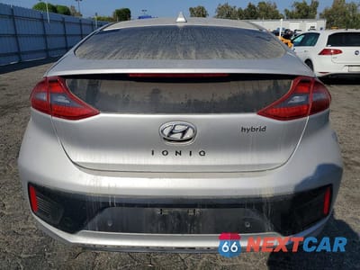 Zdjęcie 6 z 12 samochodu: 2018 HYUNDAI IONIQ LIMITED VIN:KMHC05LC9JU073812 - miniatura