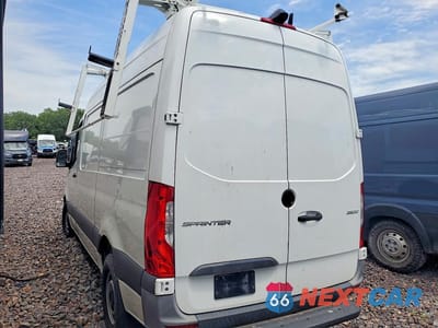 Drugie zdjęcie samochodu z przodu: 2022 MERCEDES-BENZ SPRINTER 2500 VIN:W1Y4DBHY7NT096478 - miniatura