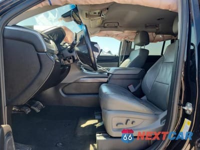 Zdjęcie 7 z 13 samochodu: 2015 CHEVROLET TAHOE C1500 LT VIN:1GNSCBKC9FR616360 - miniatura
